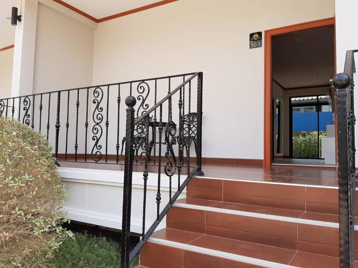 ארניאפראטט Baan Anong Hotel מראה חיצוני תמונה
