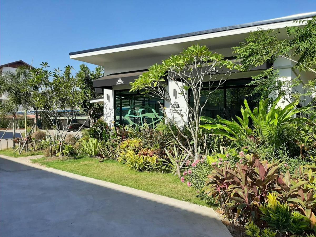 ארניאפראטט Baan Anong Hotel מראה חיצוני תמונה